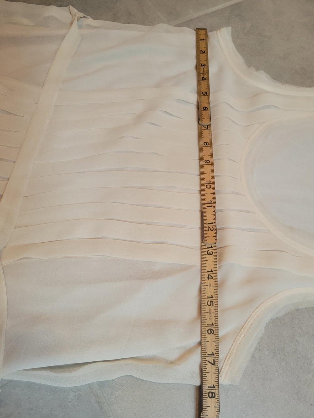 Simply Vera Vera Wang Pleated Cream Sleeveless Dress with Waist Tie Womens Small - Picture 8 of 10